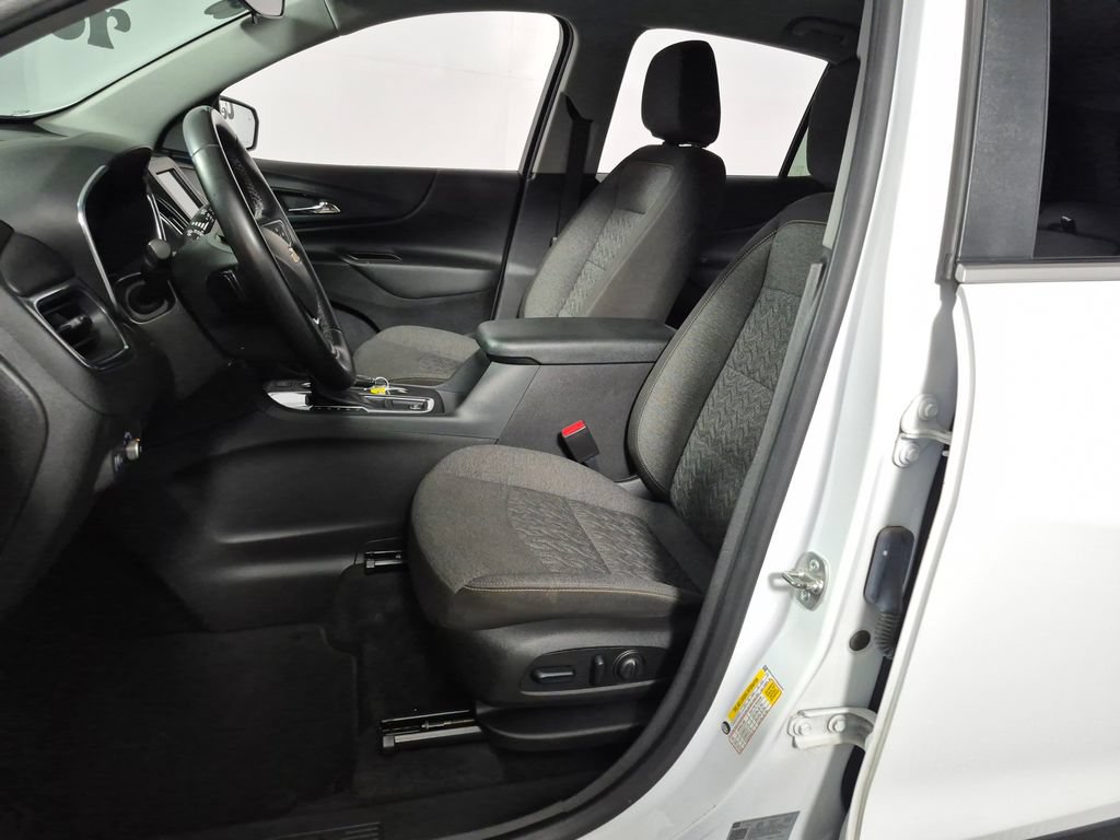 Certified 2024 Chevrolet Equinox LT FWD image 10