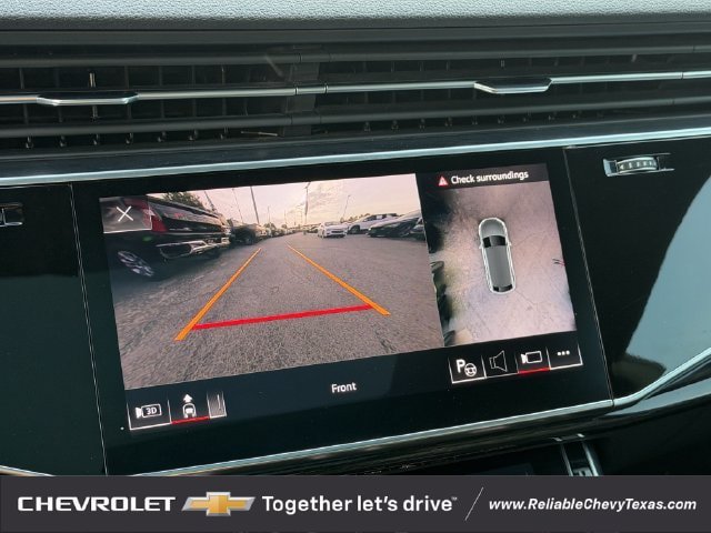 Used 2024 Audi Q8 Prestige w/ Prestige Package AWD/4WD image 22