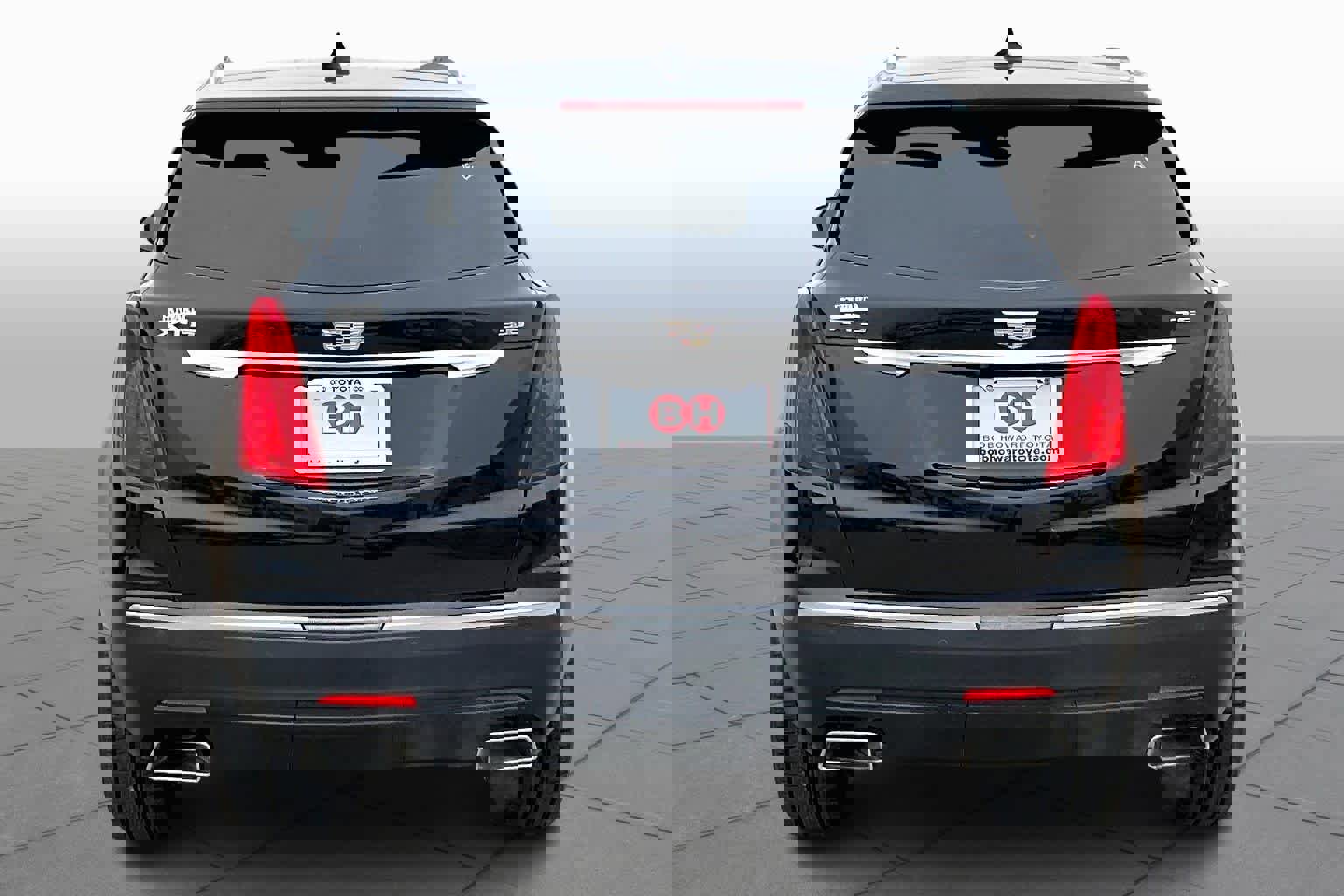 Used 2019 Cadillac XT5 Premium Luxury FWD image 5