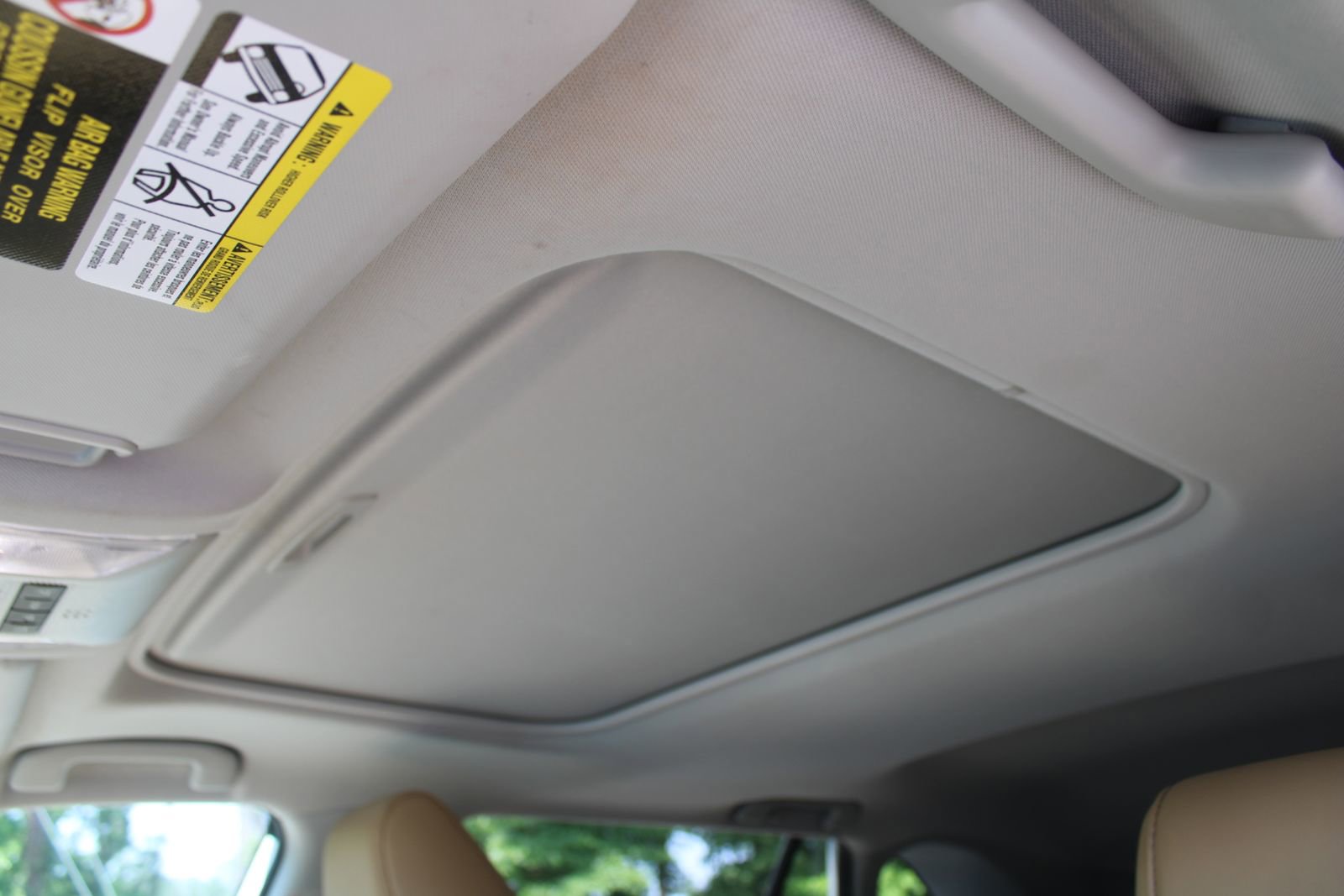 Used 2022 Toyota RAV4 Limited AWD/4WD image 56