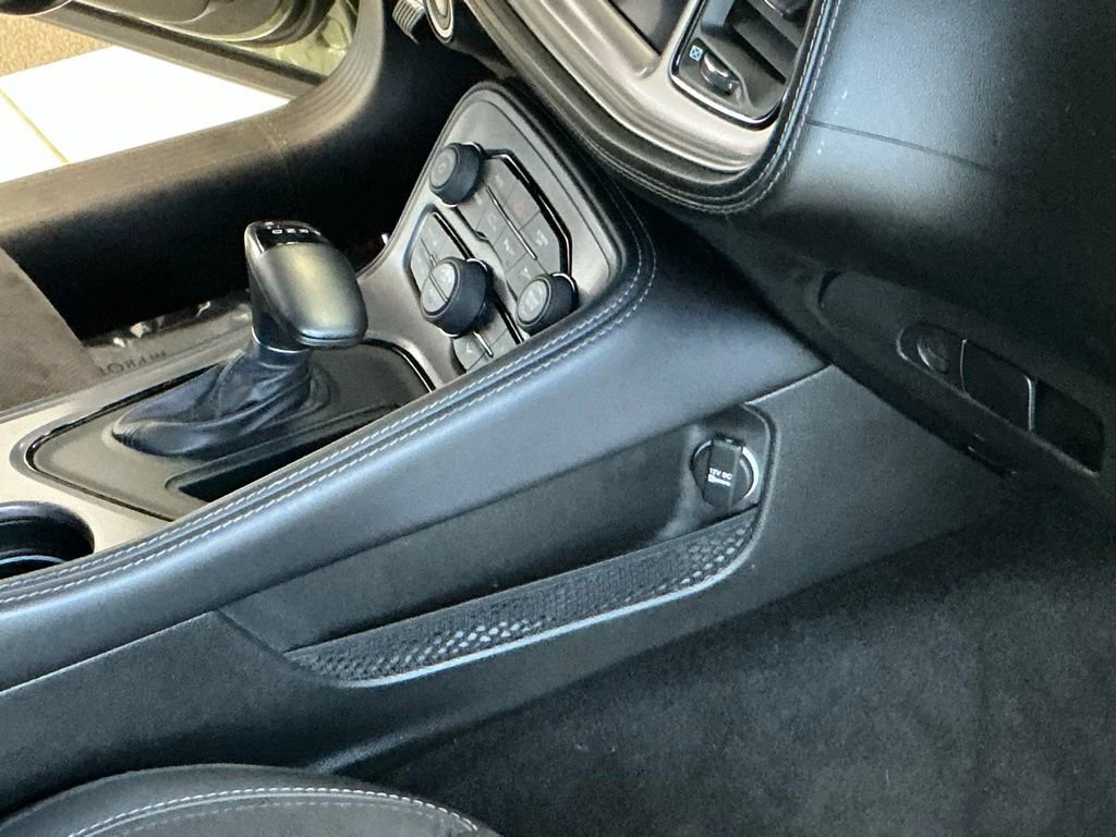 Used 2023 Dodge Challenger R/T w/ Plus Package image 34