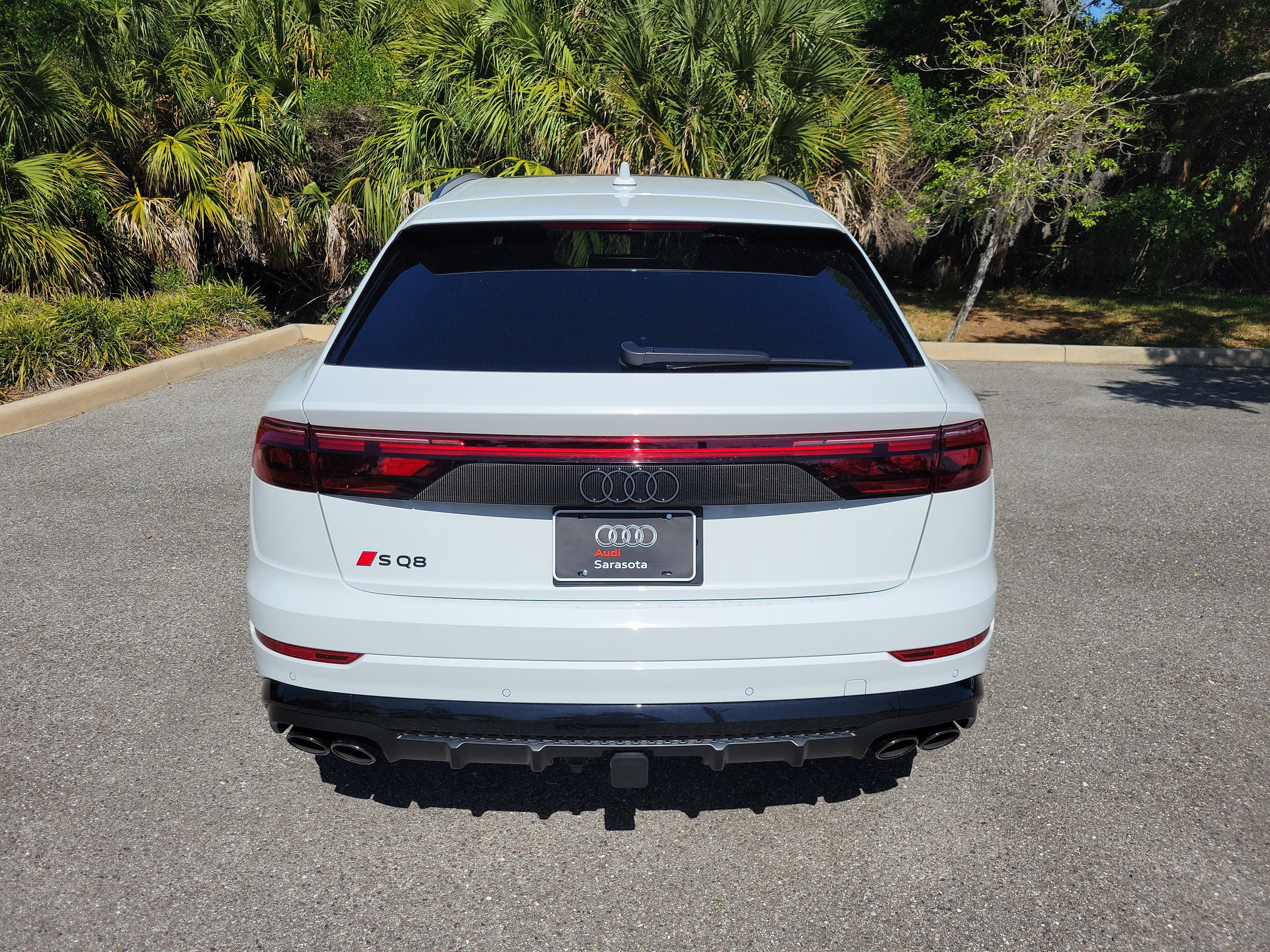 New 2026 Audi SQ8 Prestige AWD/4WD image 5