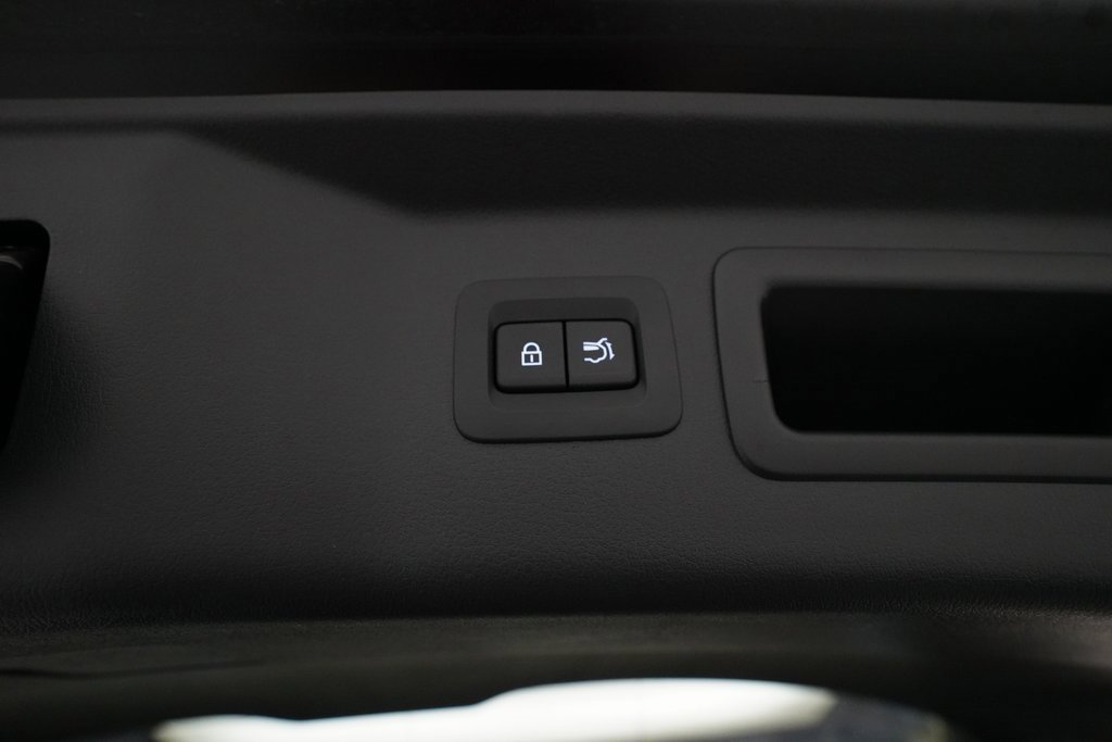 Certified 2025 MAZDA CX-90 Plug-In Hybrid w/Premium Sport image 15