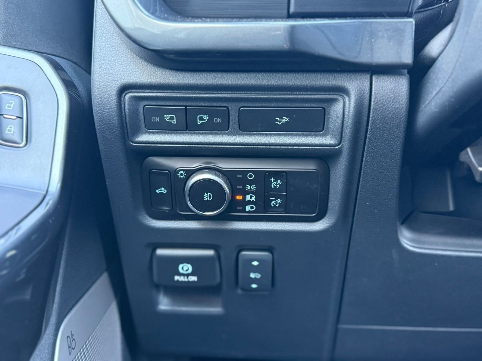 Used 2023 Ford F150 XLT w/ Equipment Group 302A High image 17