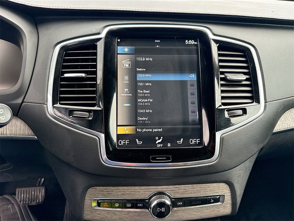 Used 2022 Volvo XC90 T8 Inscription image 16