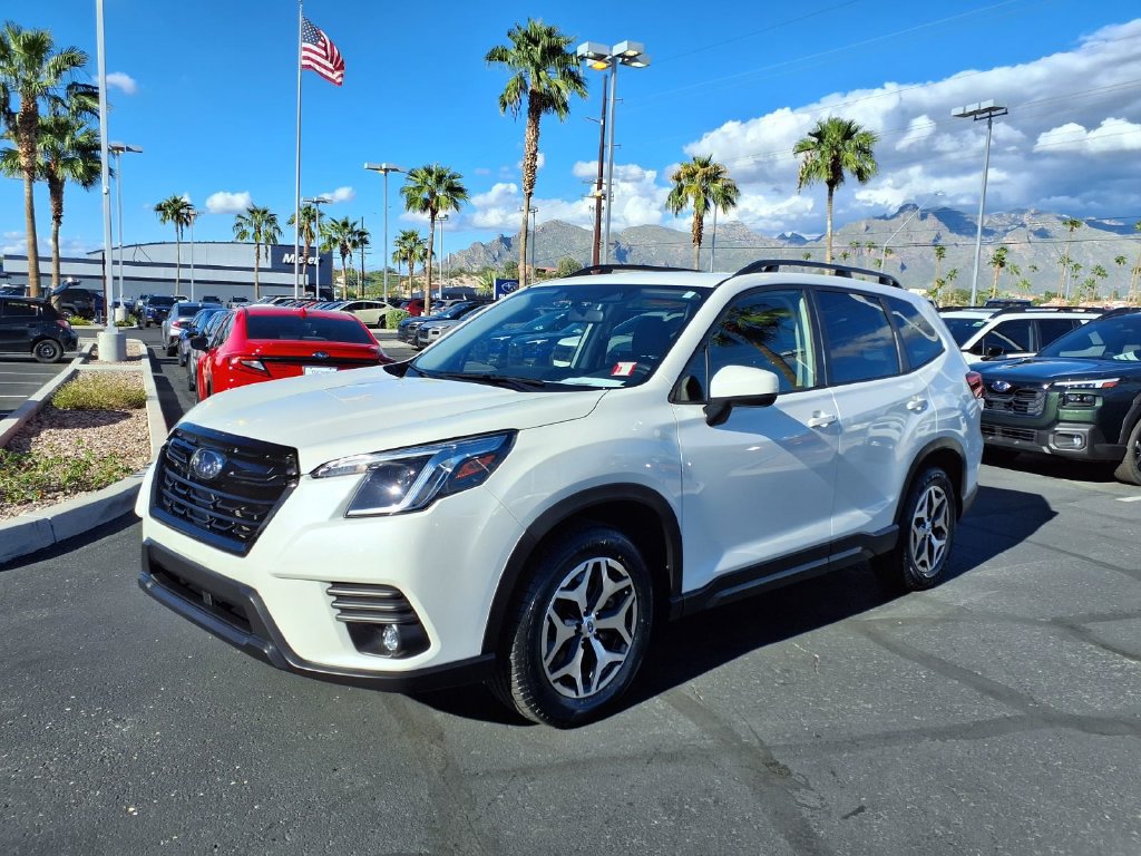 Certified 2024 Subaru Forester Premium AWD/4WD image 7