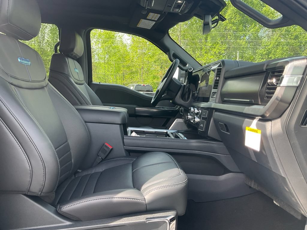 New 2026 Ford F250 Platinum AWD/4WD image 12