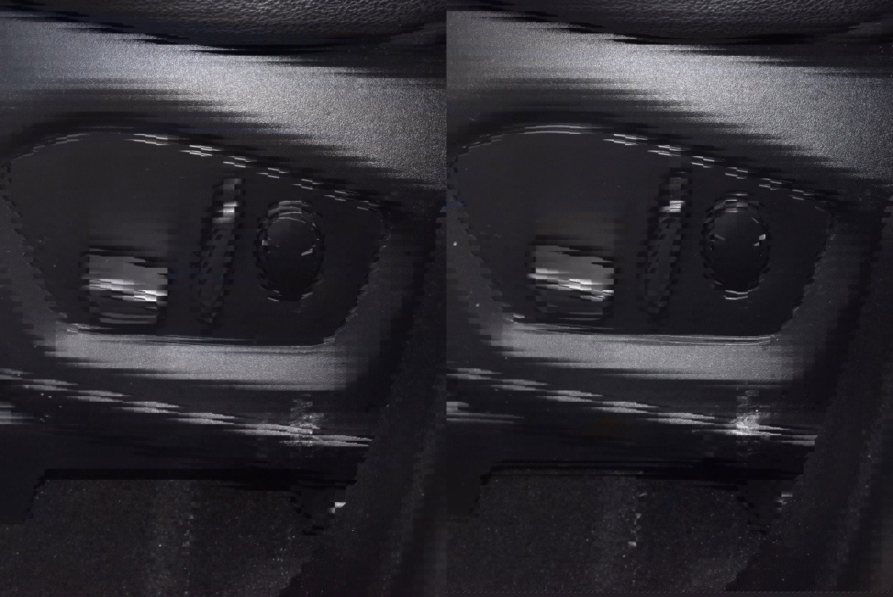 Certified 2023 Ford Explorer Limited image 36