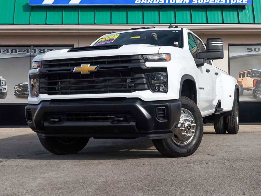 Used 2024 Chevrolet Silverado 3500 W/T image 6