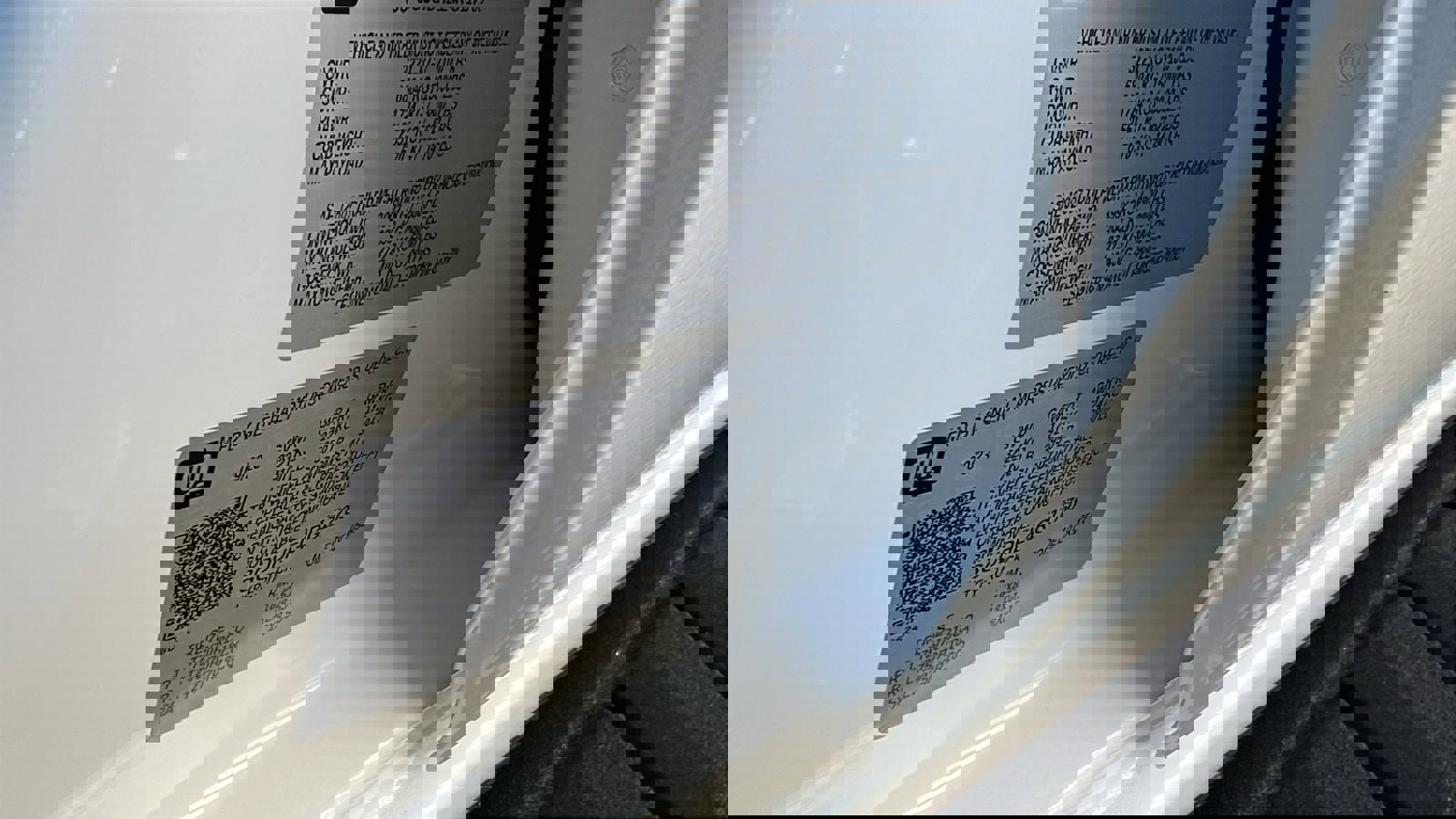 Used 2024 Chevrolet Silverado 1500 ZR2 w/ Technology Package image 38