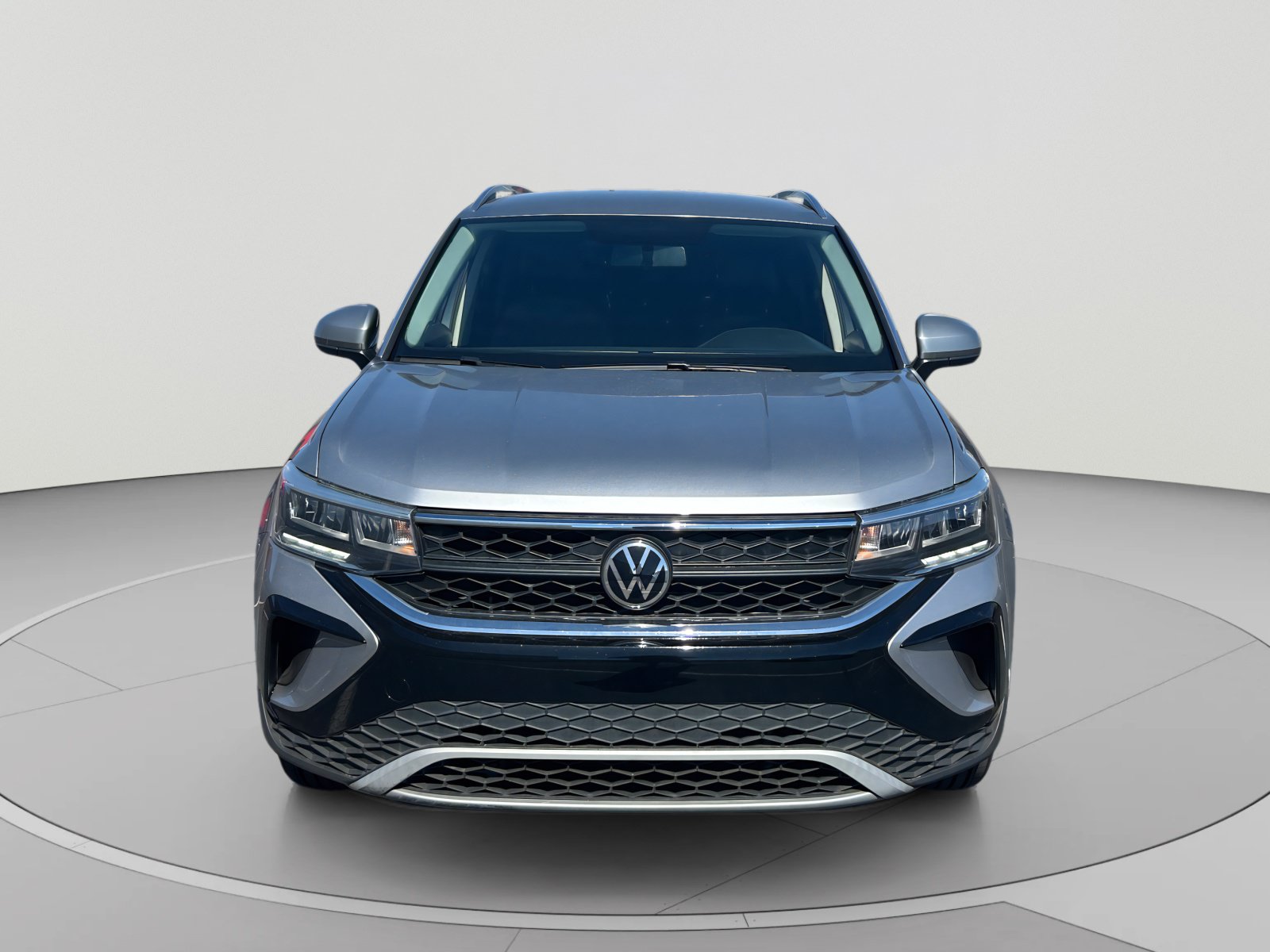 Used 2022 Volkswagen Taos SE FWD image 8