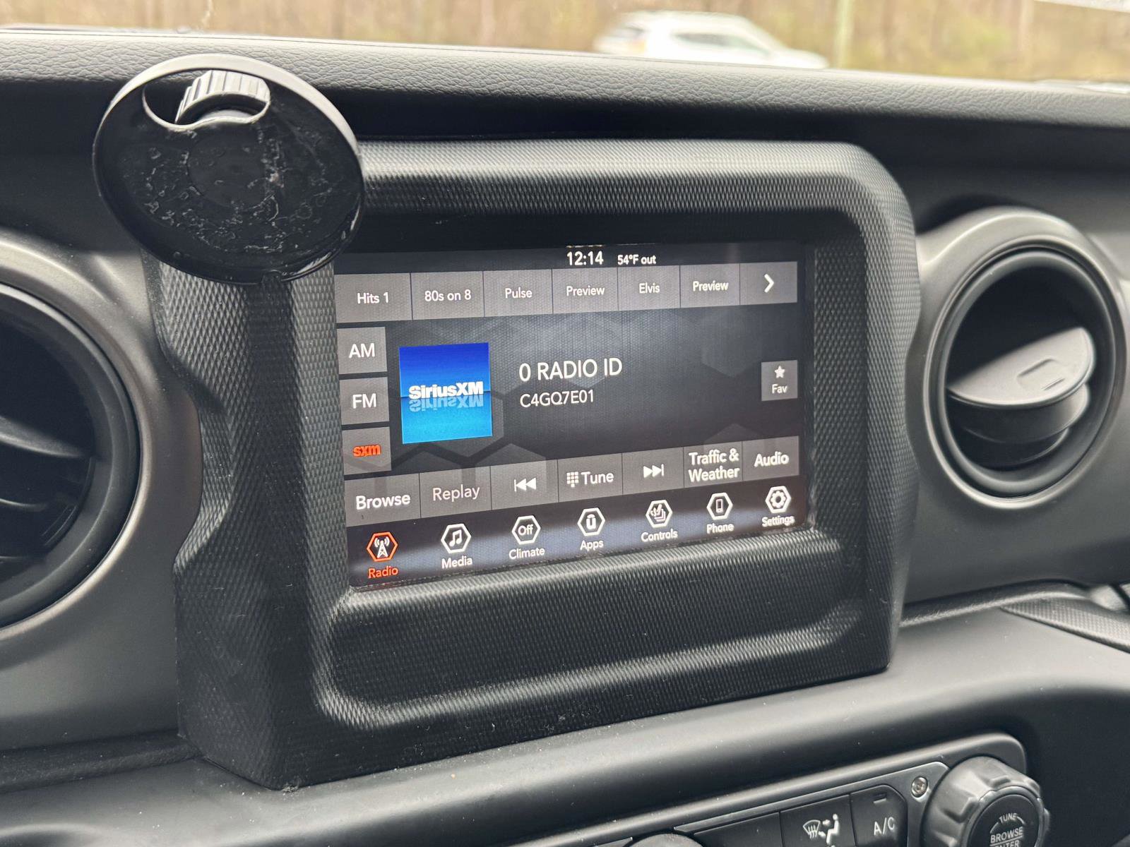 Used 2023 Jeep Wrangler Sport AWD/4WD image 17