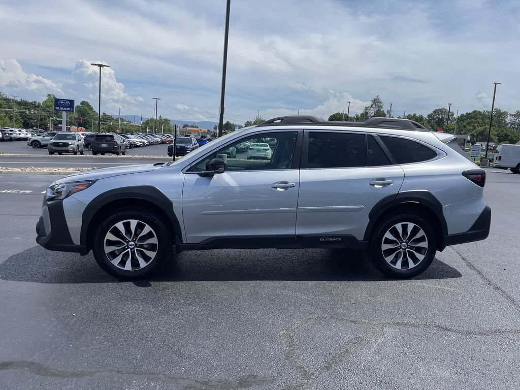 Certified 2025 Subaru Outback Limited w/ Popular Package #2 AWD/4WD image 3