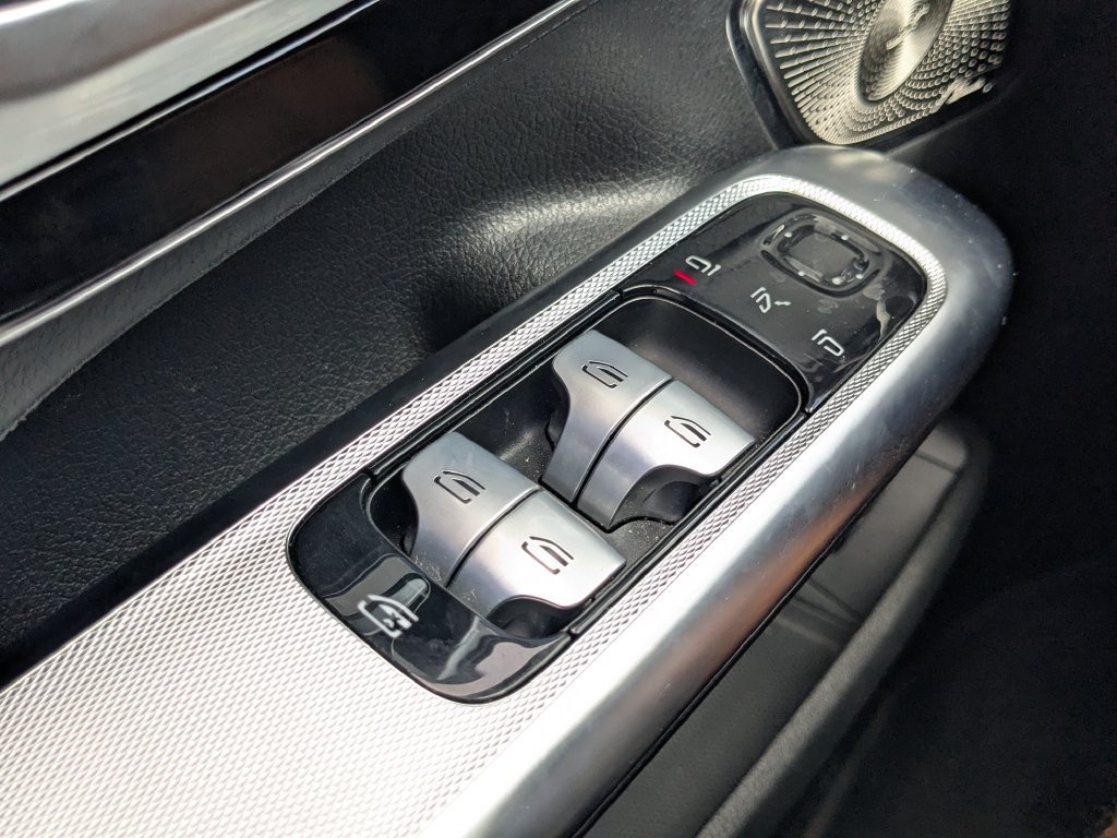 Certified 2023 Mercedes-Benz EQE 500 4MATIC Sedan image 11