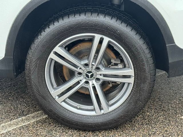 Used 2021 Mercedes-Benz GLC 300 4MATIC image 6