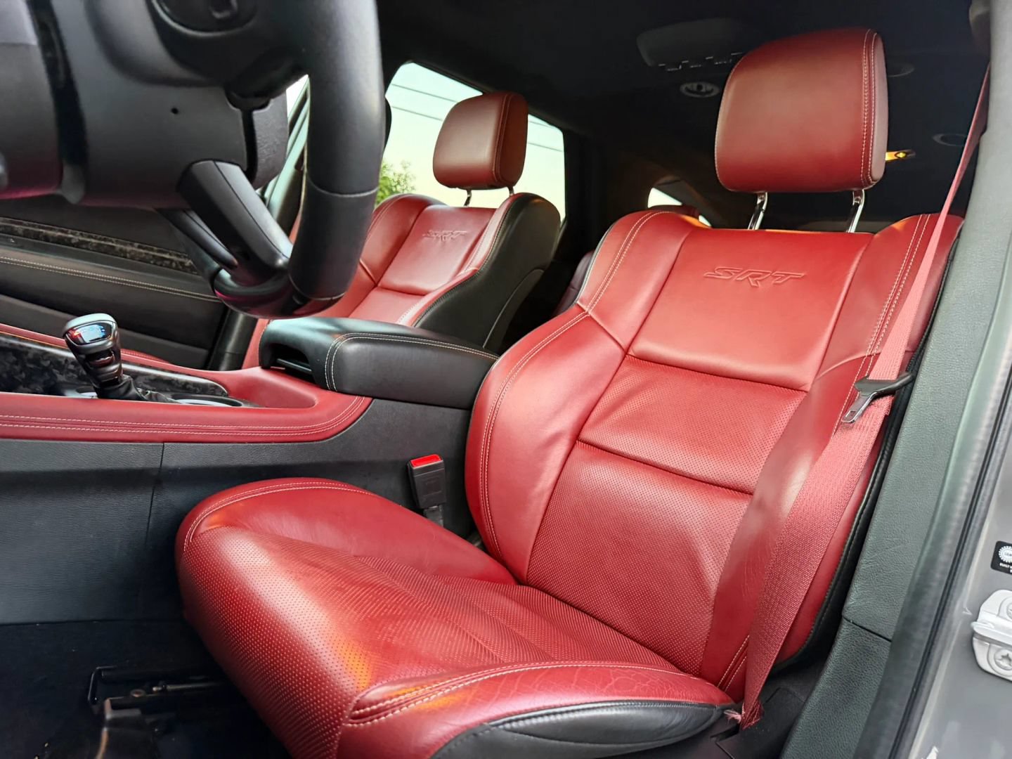 Used 2022 Dodge Durango SRT w/ Premium Interior Group AWD/4WD image 10