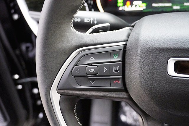 New 2023 Jeep Grand Cherokee Limited 4xe image 42