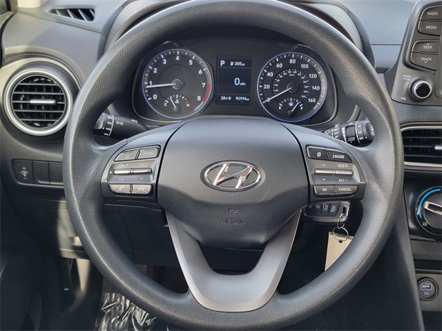 Used 2020 Hyundai Kona SE image 32