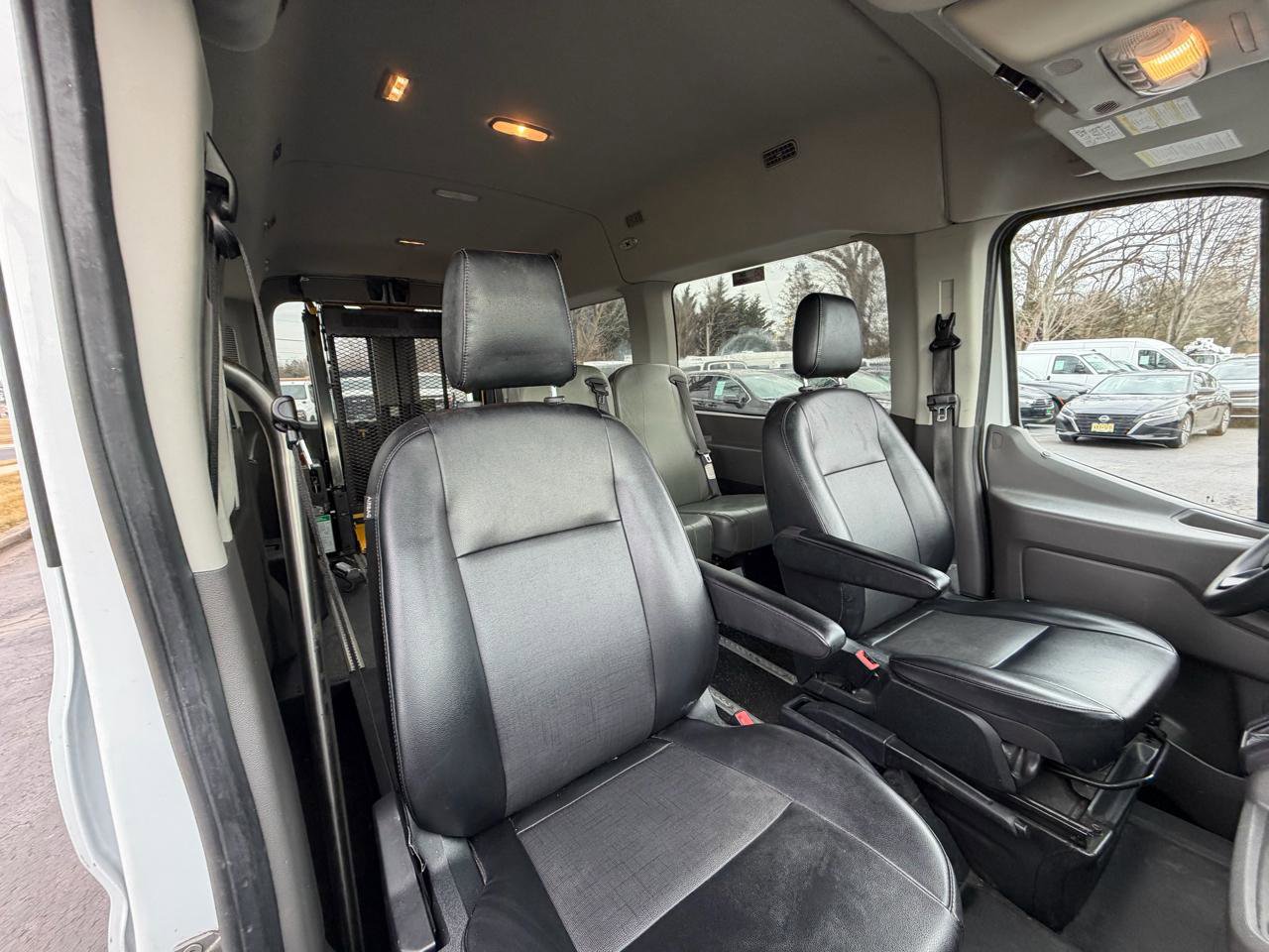 Used 2020 Ford Transit 150 XL RWD image 26