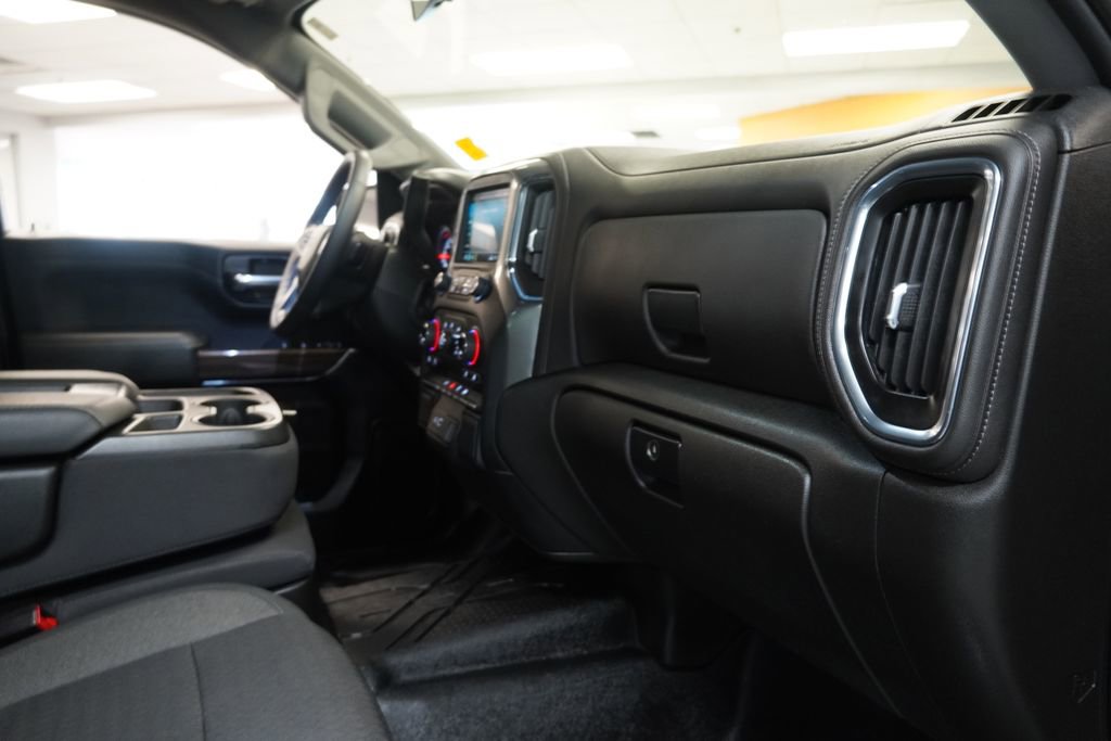 Used 2022 Chevrolet Silverado 1500 RST w/ Redline Edition image 26