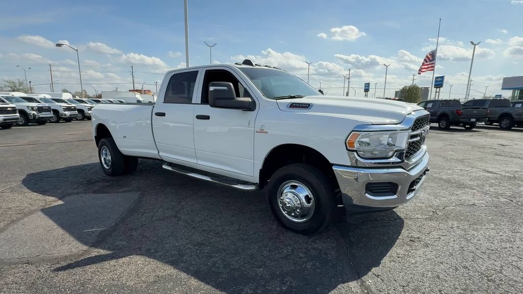 Used 2024 RAM 3500 Tradesman w/ Chrome Appearance Group AWD/4WD image 2