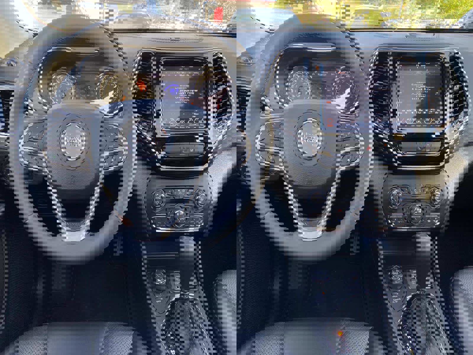 Certified 2022 Jeep Cherokee Limited image 12