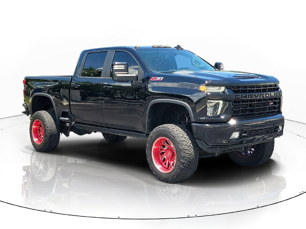 Used 2022 Chevrolet Silverado 2500 LTZ w/ LTZ Plus Package AWD/4WD image 3