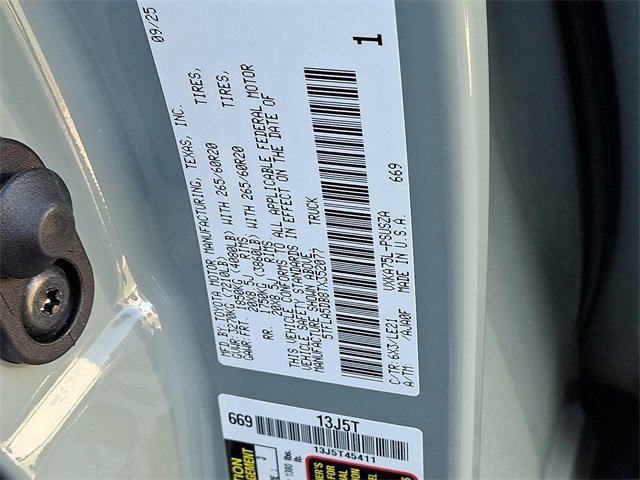 New 2026 Toyota Tundra SR5 image 9