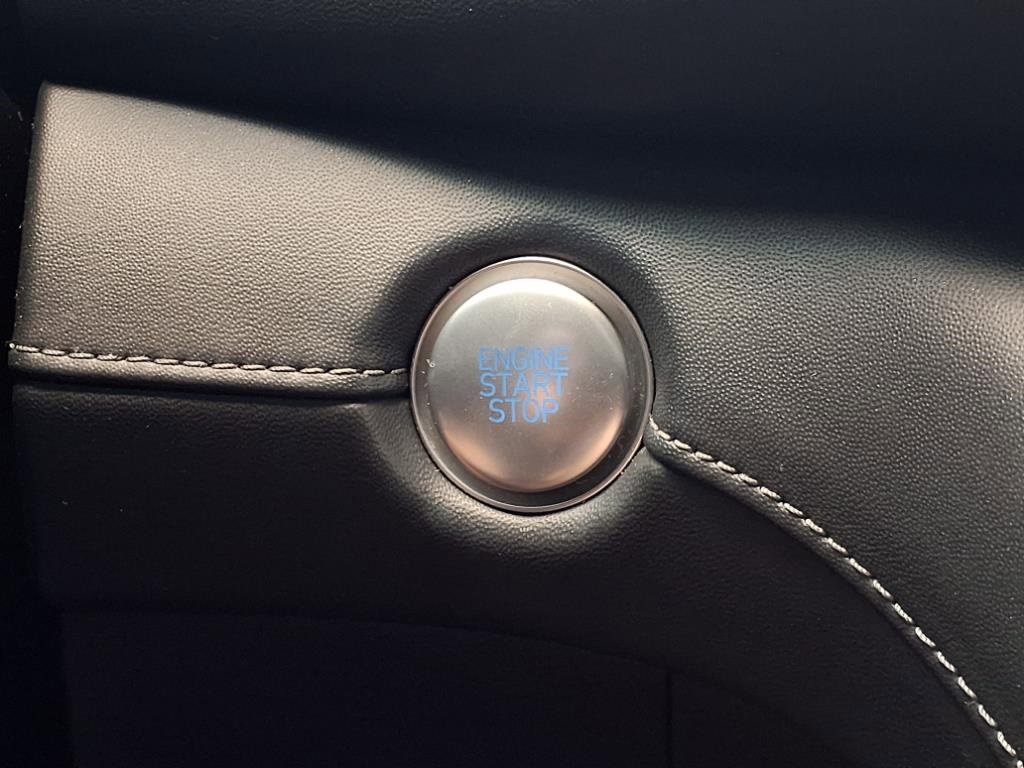 Used 2022 Hyundai Santa Fe Calligraphy image 16