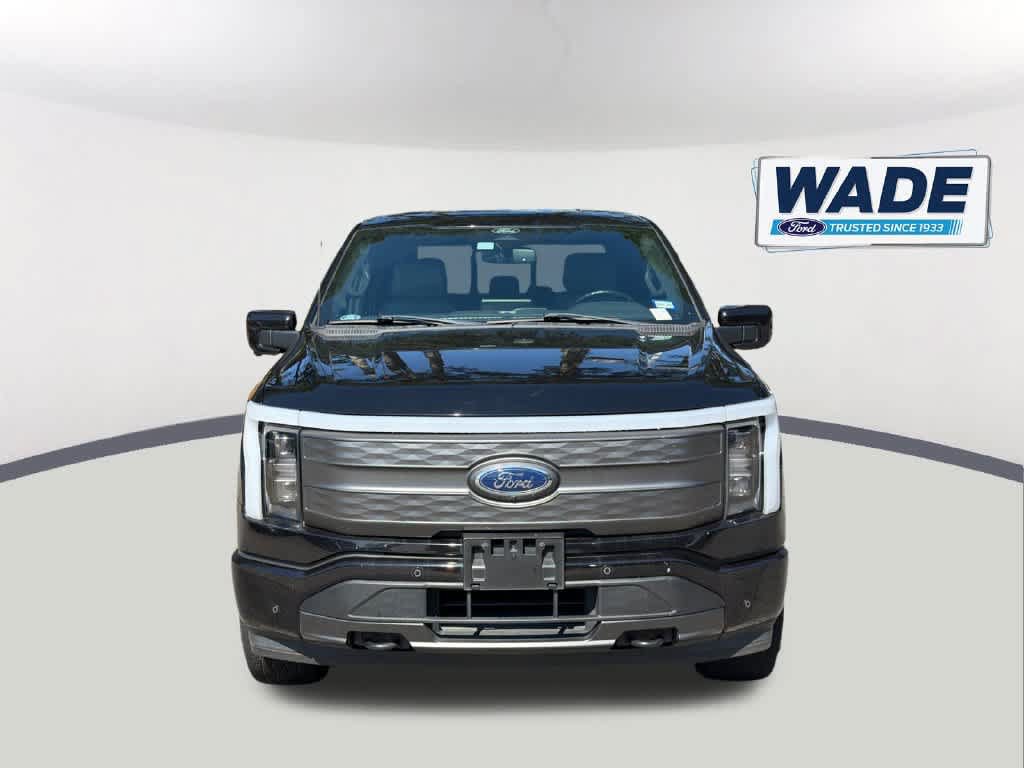 Used 2022 Ford F150 Lightning Lariat AWD/4WD image 2