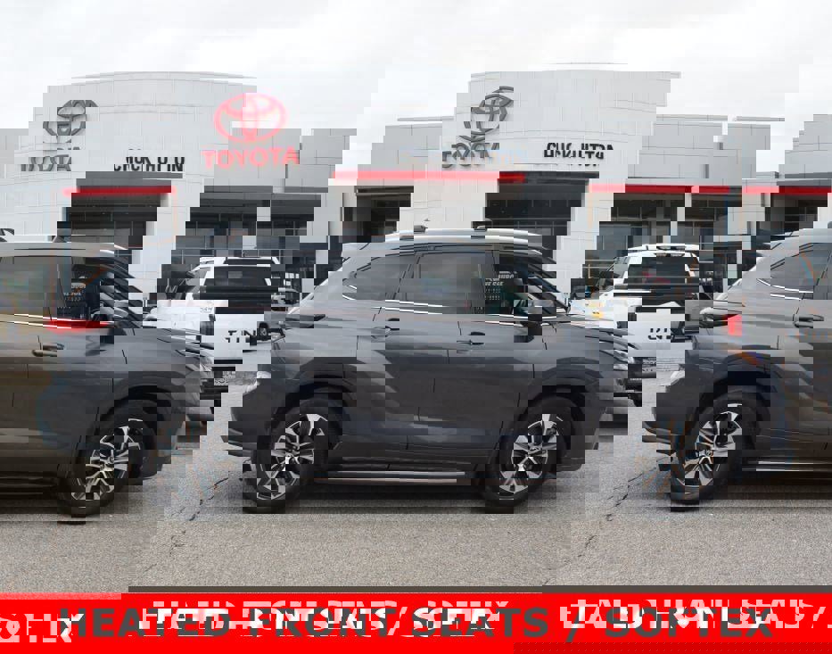 Used 2022 Toyota Highlander XLE