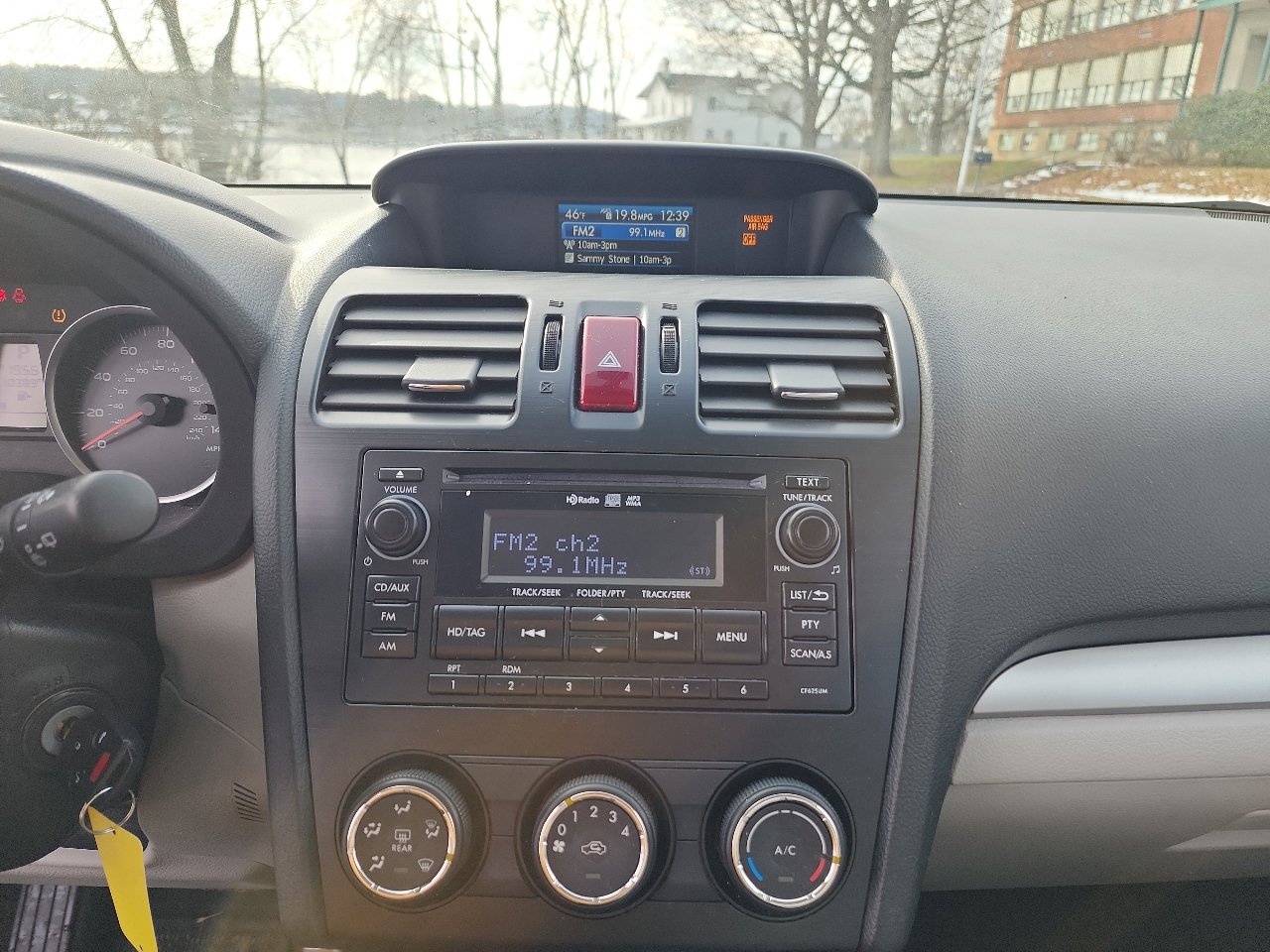 Used 2014 Subaru Forester 2.5i Premium w/ All-Weather Package image 17