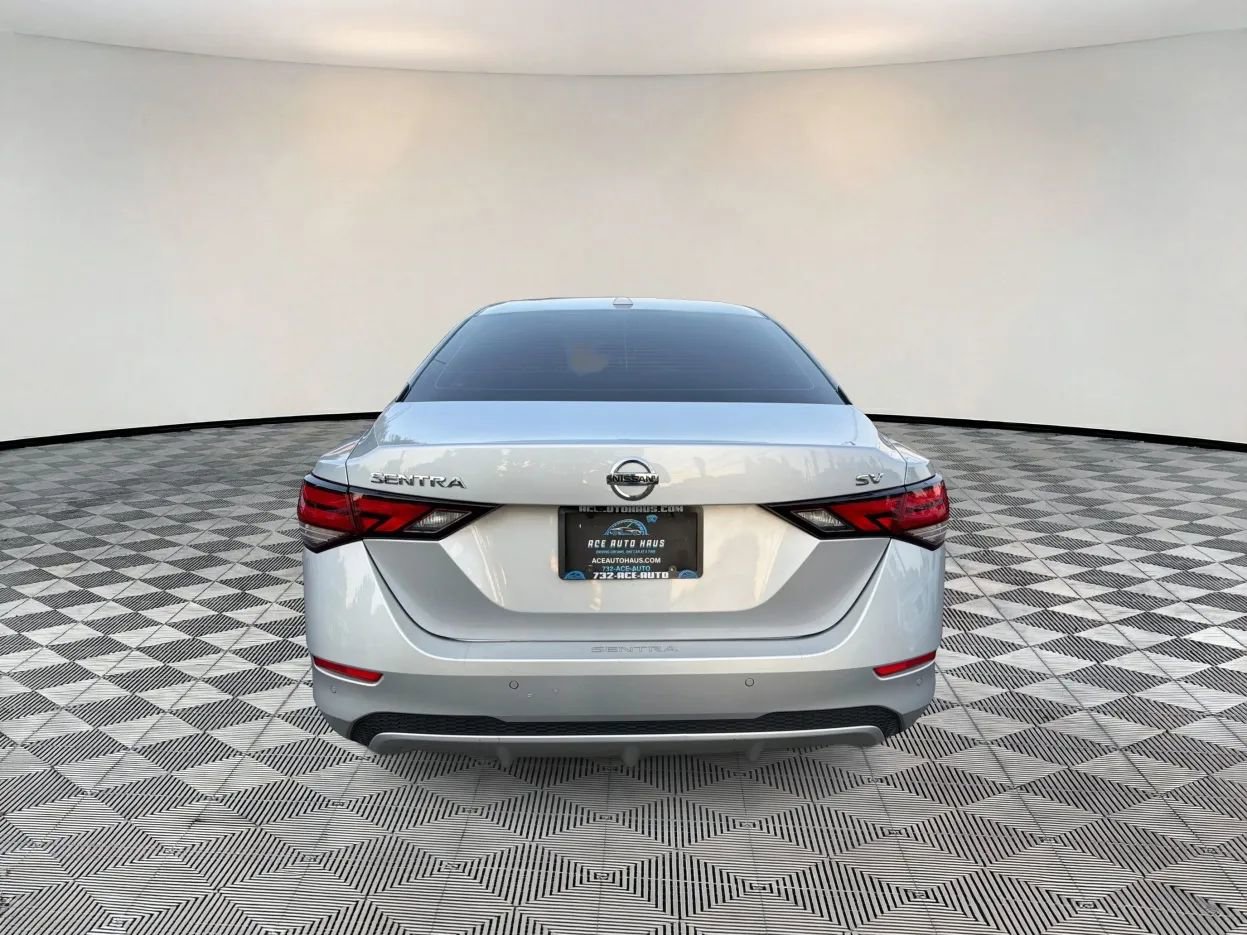 Used 2022 Nissan Sentra SV w/ All-Weather Package FWD image 6