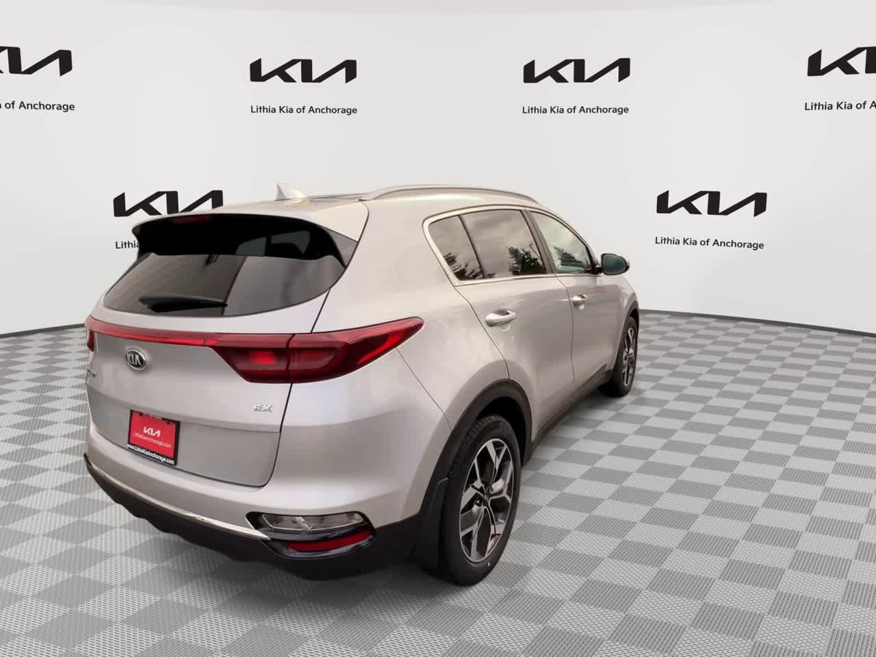 Used 2020 Kia Sportage EX FWD image 2