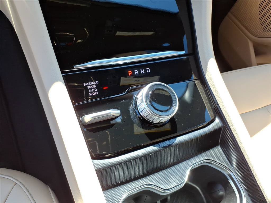 New 2027 Jeep Grand Cherokee Limited AWD/4WD image 12