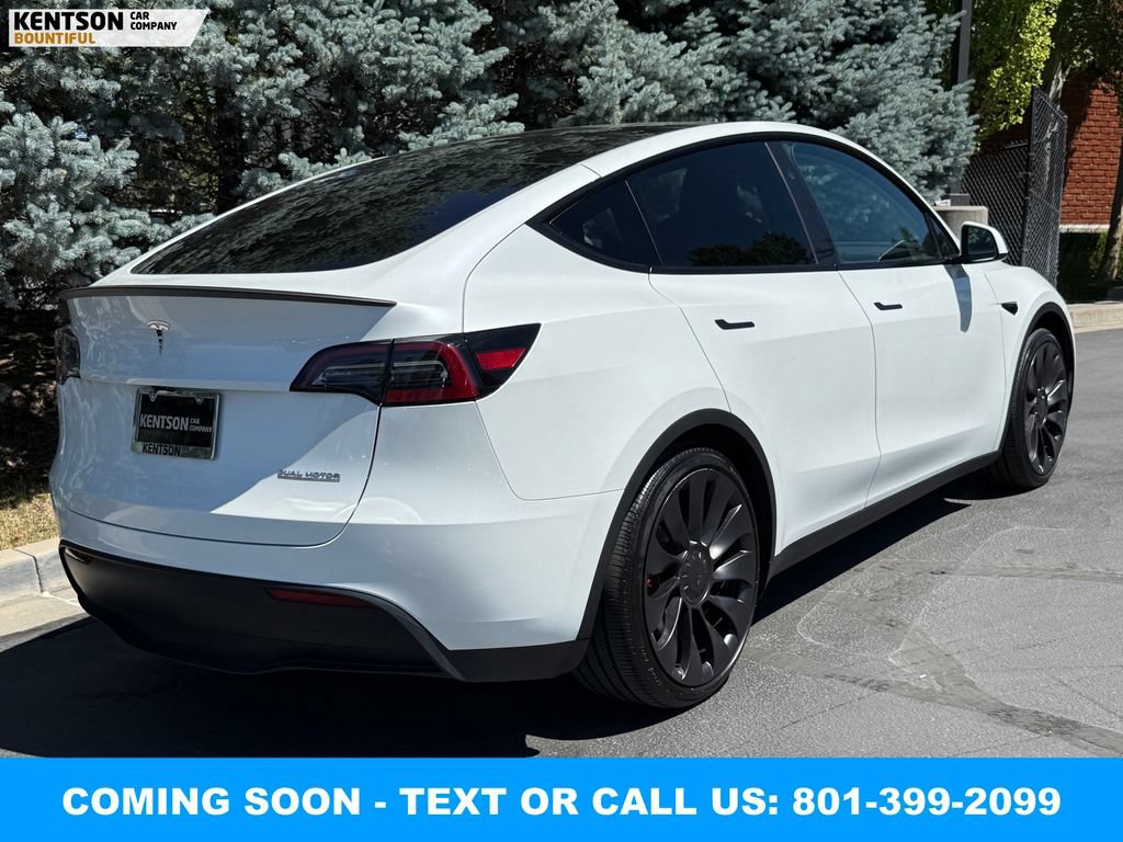 Used 2024 Tesla Model Y Performance AWD/4WD image 8