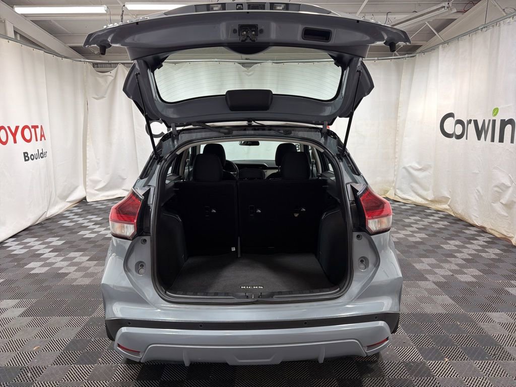 Used 2023 Nissan Kicks SV FWD image 14