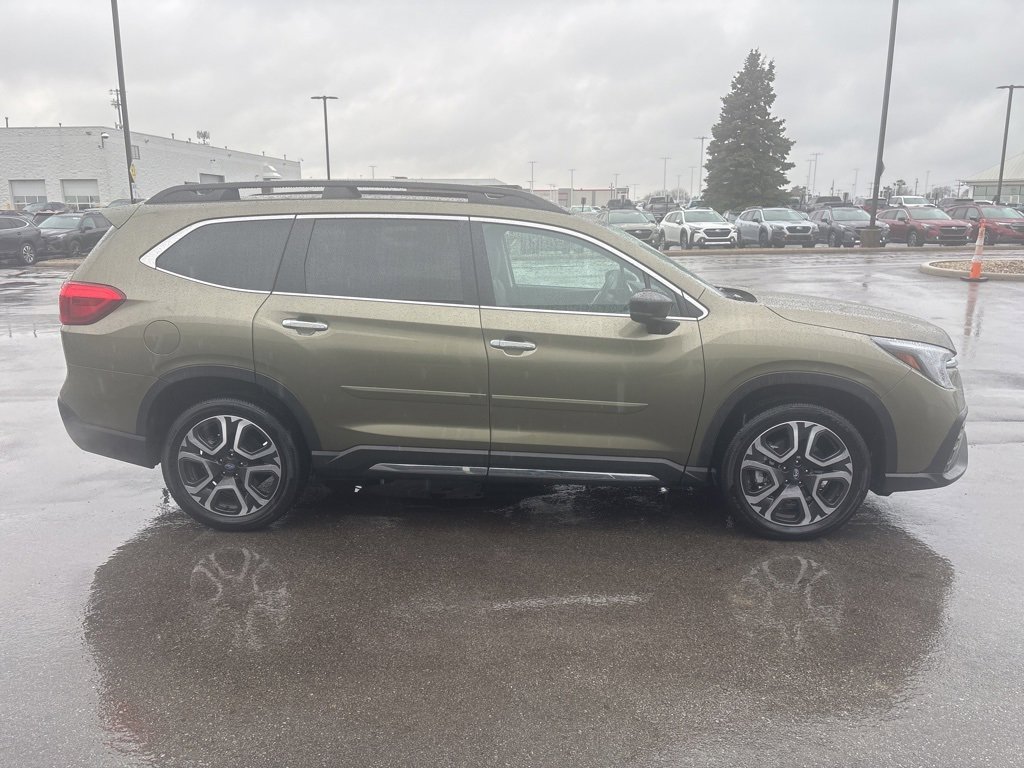 Certified 2025 Subaru Ascent Touring image 2