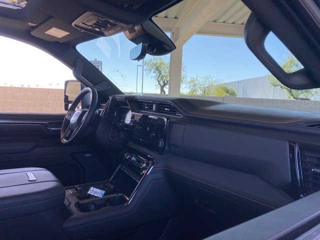 Used 2025 GMC Sierra 2500 AT4 w/ AT4 Premium Plus Package image 5