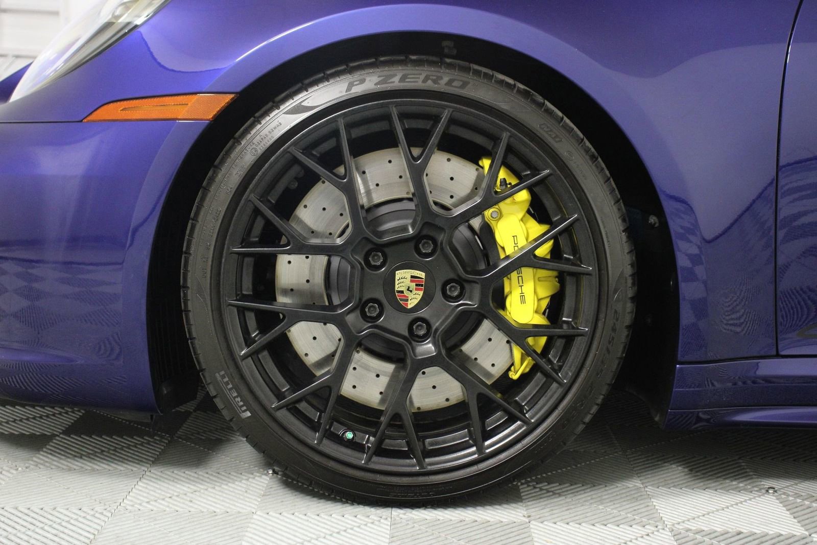 Certified 2022 Porsche 911 Carrera GTS image 29