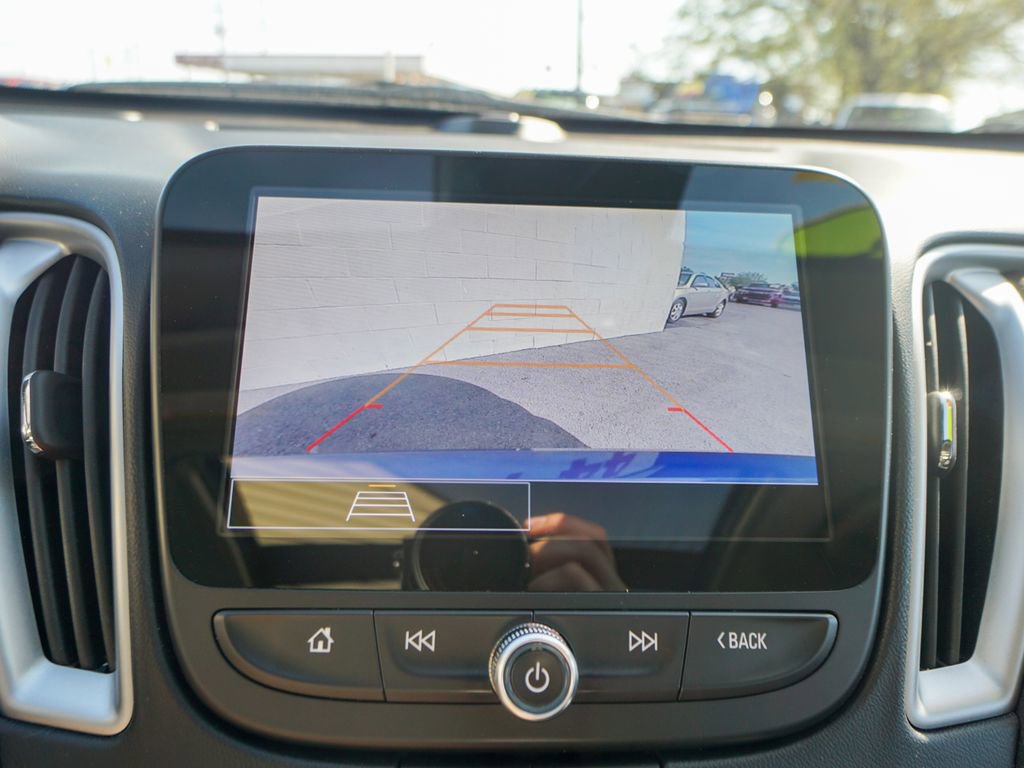 Used 2023 Chevrolet Malibu LT image 23