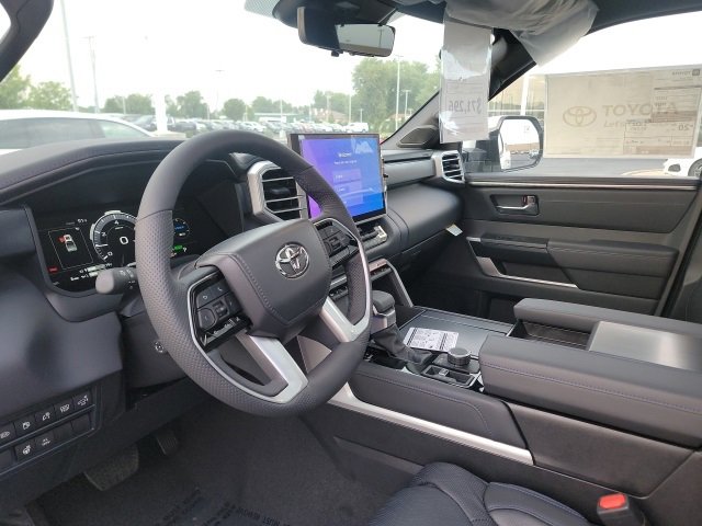 New 2025 Toyota Tundra Platinum image 10