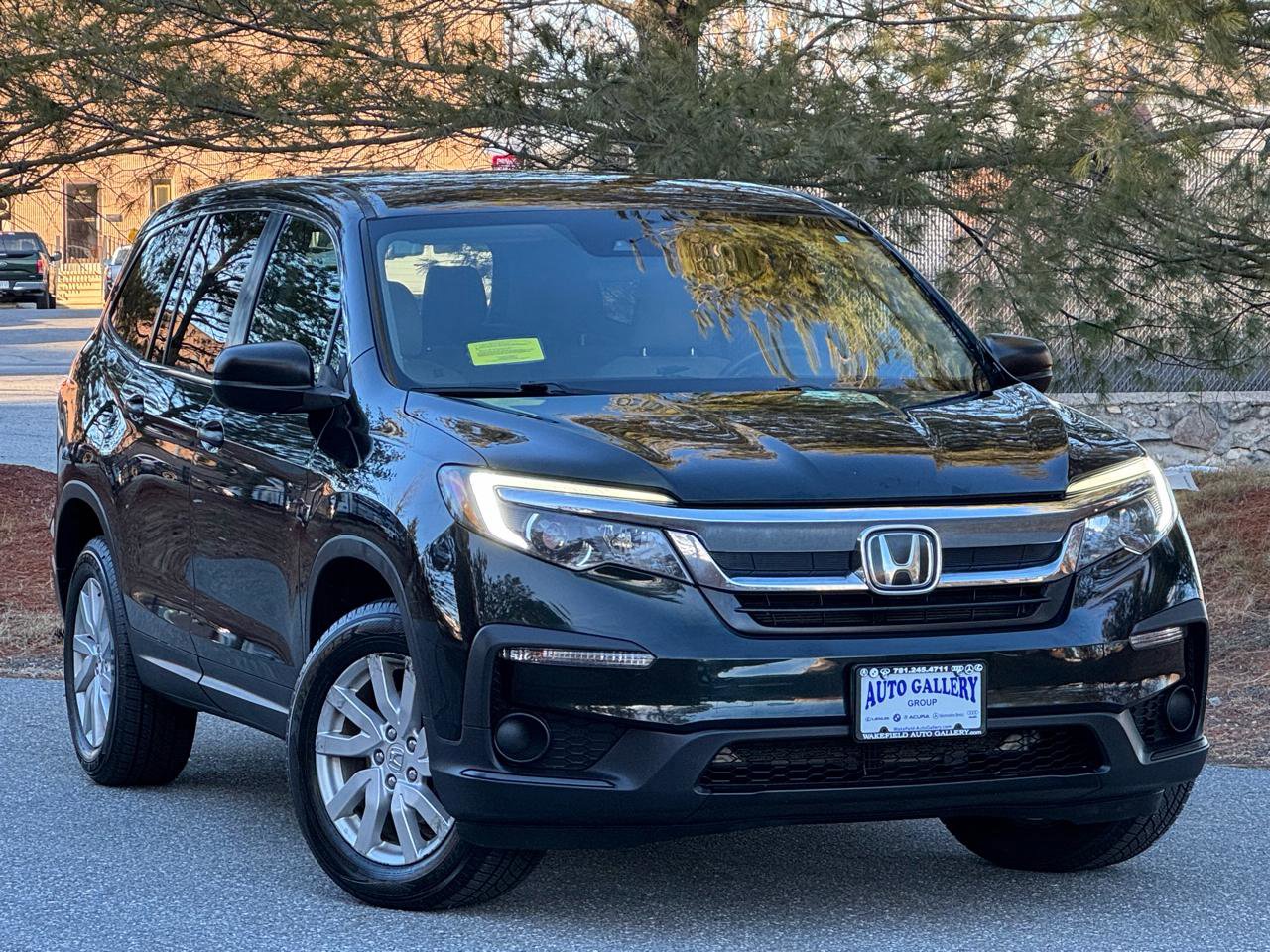 Used 2019 Honda Pilot LX image 1