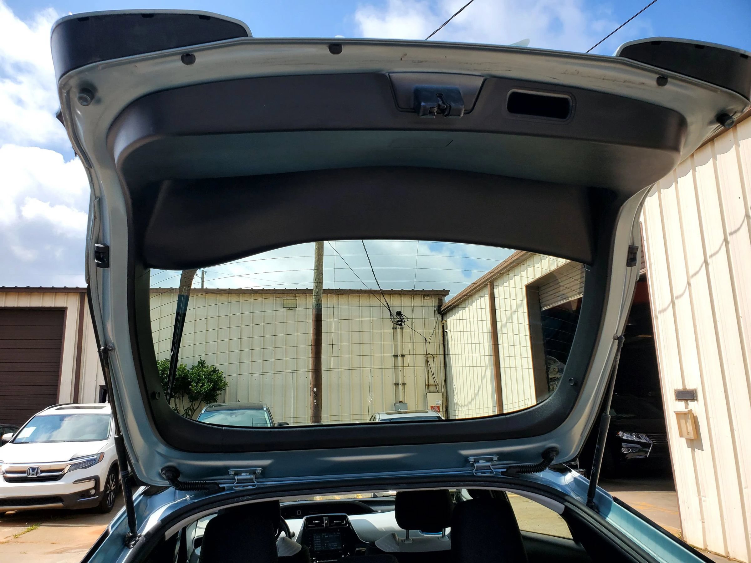 Used 2017 Toyota Prius Three w/ Carpet Mat Package FWD image 60