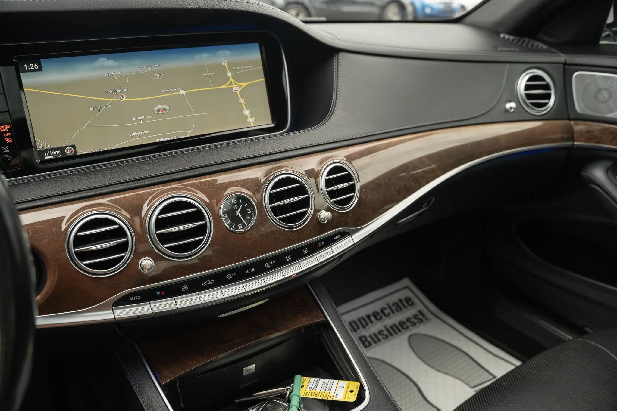 Used 2015 Mercedes-Benz S 550 4MATIC Sedan image 27