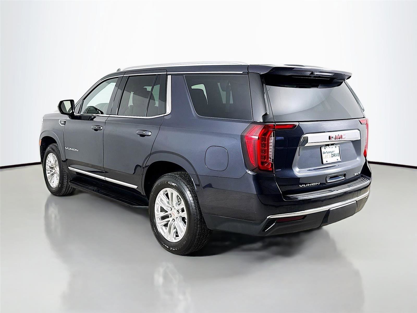 Used 2024 GMC Yukon SLT image 6