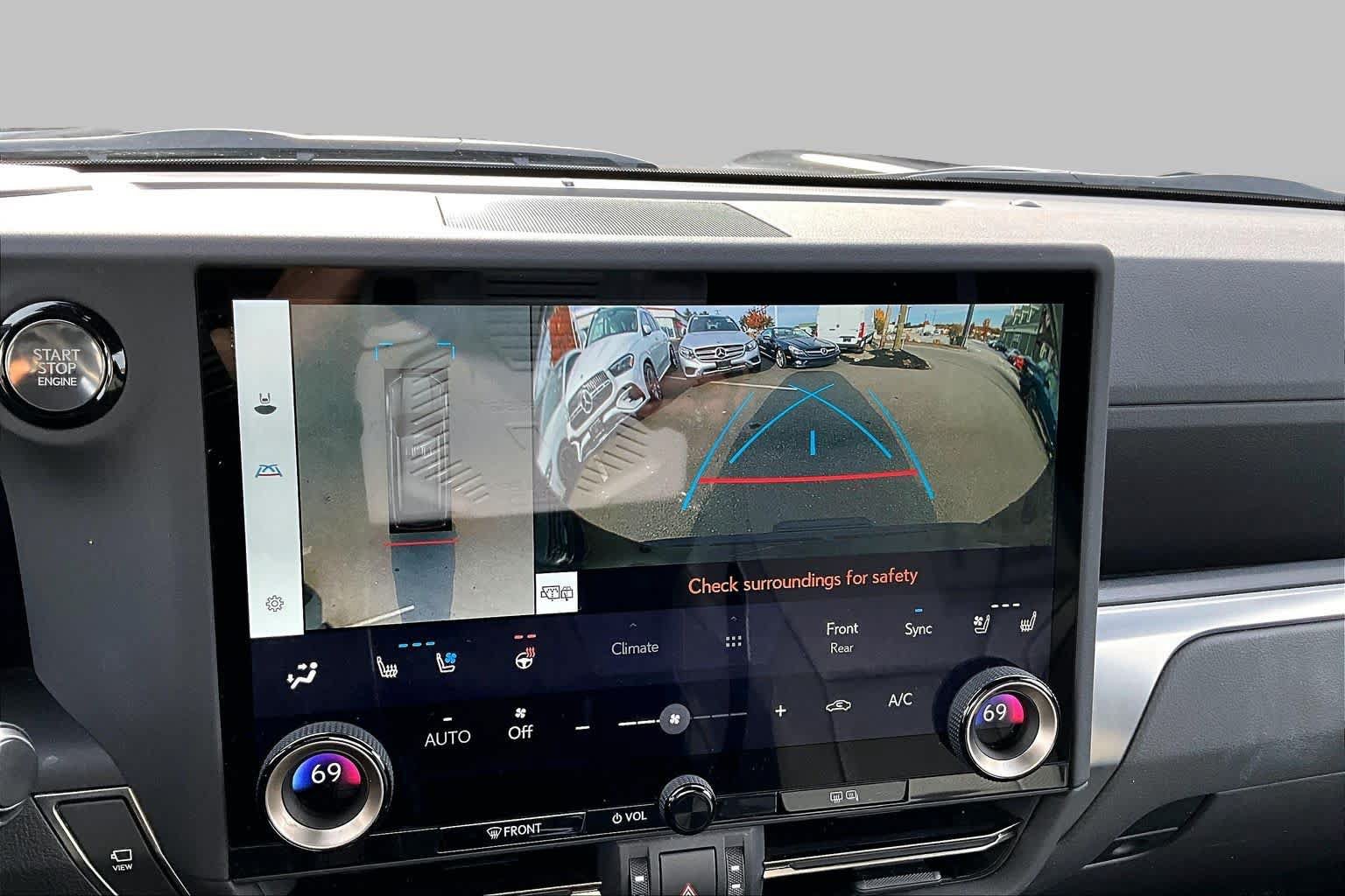 Used 2024 Lexus GX 550 w/ Accessory Package (Z1) AWD/4WD image 27