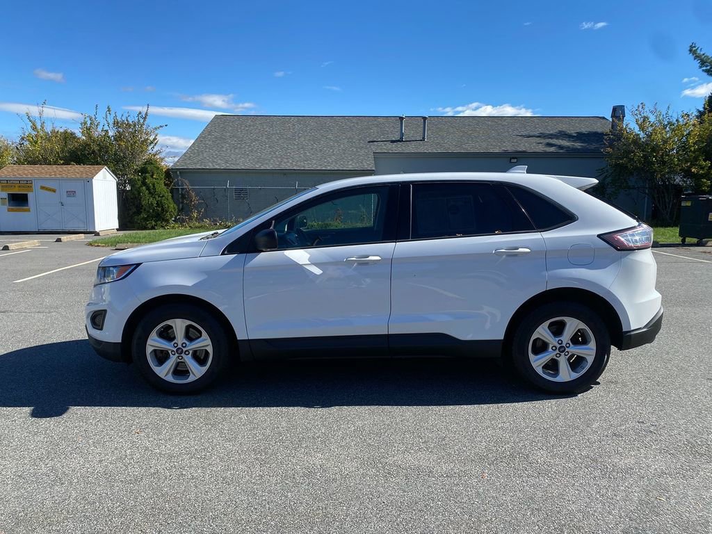 Used 2018 Ford Edge SE image 9