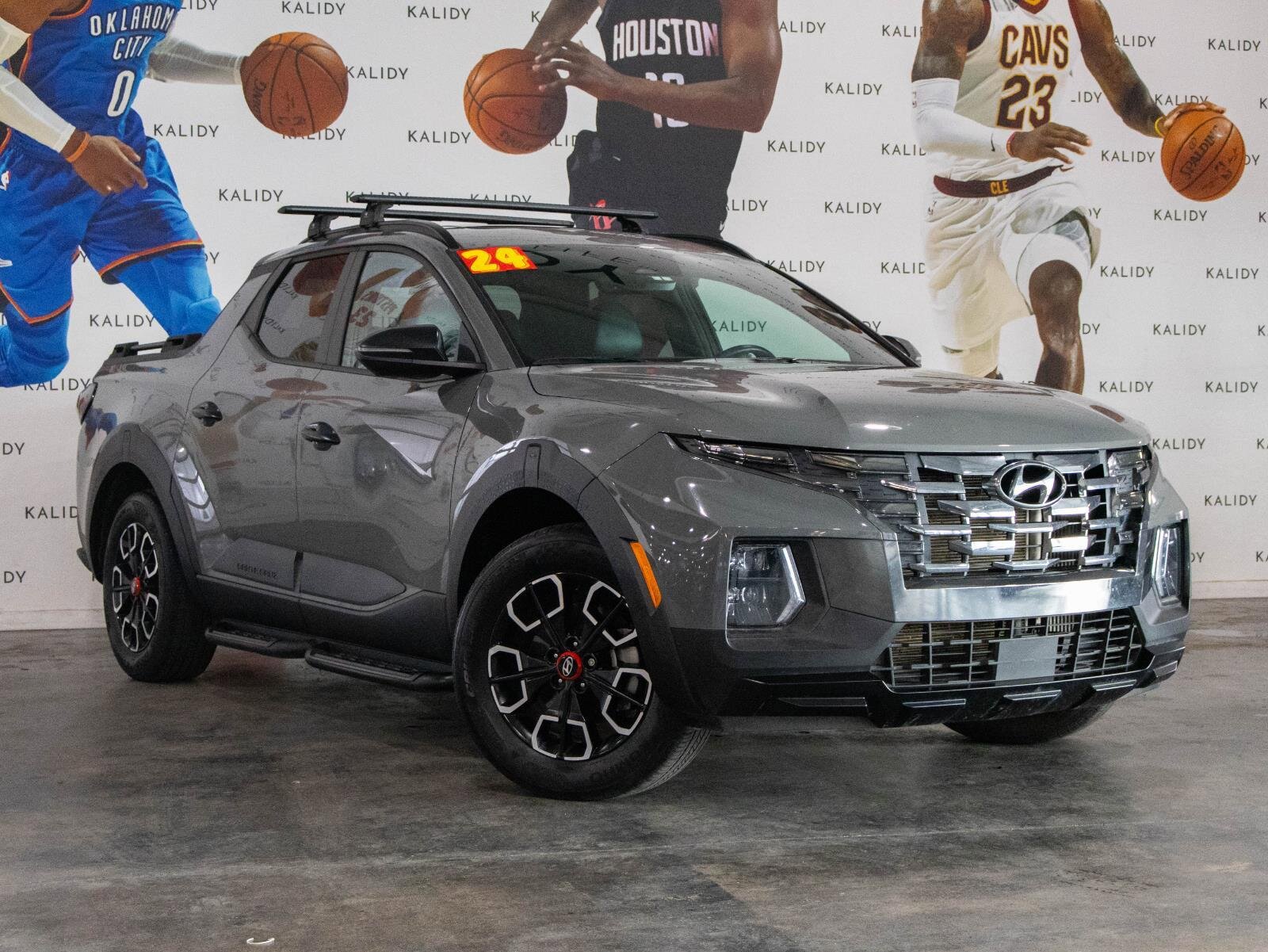 Used 2024 Hyundai Santa Cruz XRT image 2