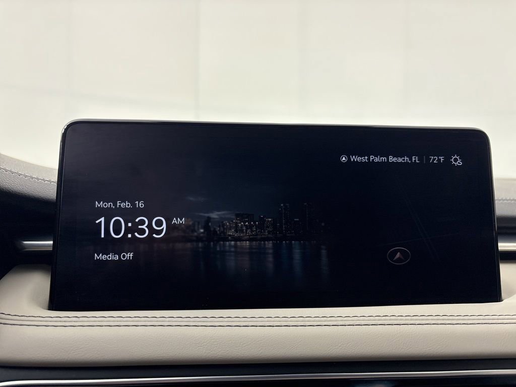 Used 2023 Genesis G70 3.3T w/ Sport Prestige Package image 26